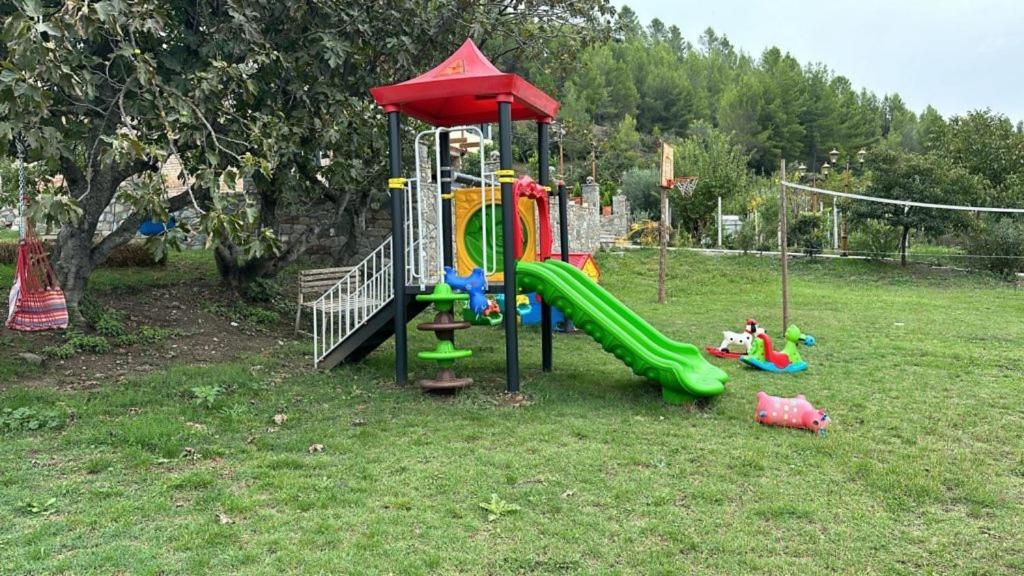 Bed & Breakfast Hani I Taulant Shahinit Gramsh